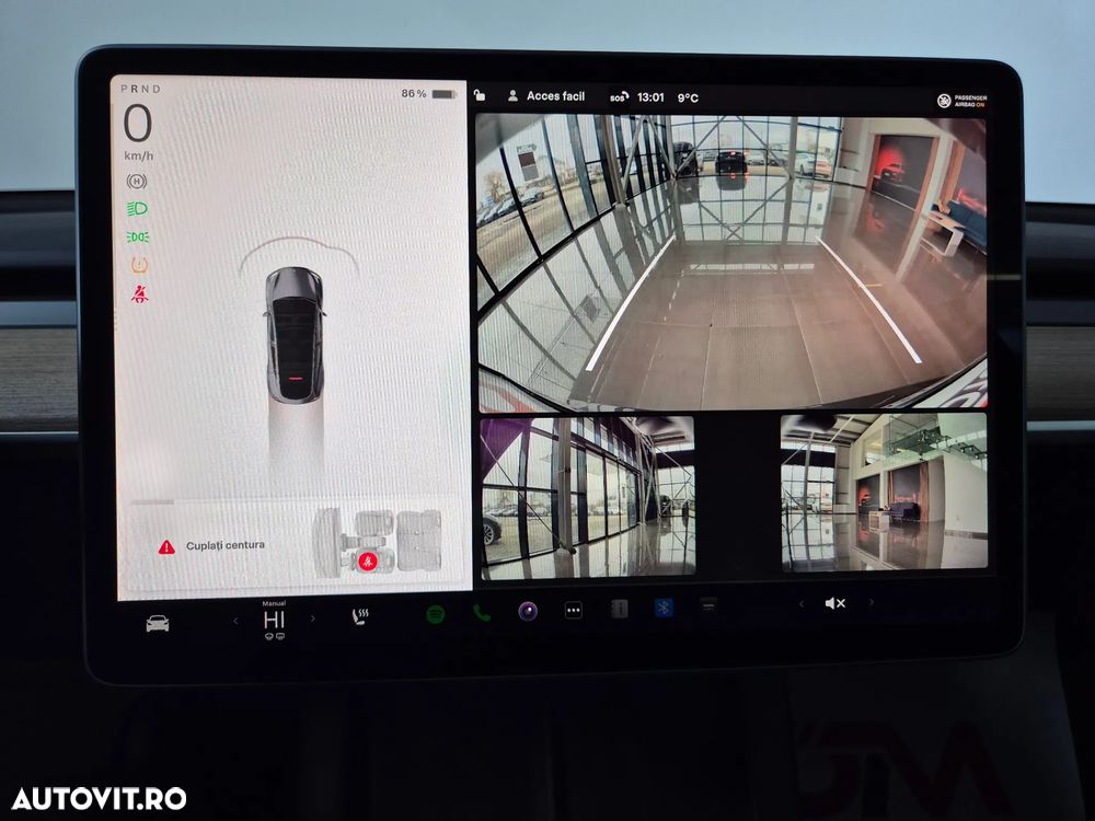 Tesla Model Y Long Range Dual Motor AWD - 23