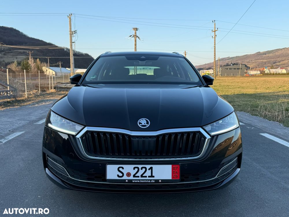 Skoda Octavia 2.0 TDI DSG First Edition - 2