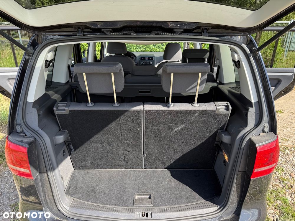 Volkswagen Touran 1.4 TSI STYLE - 15
