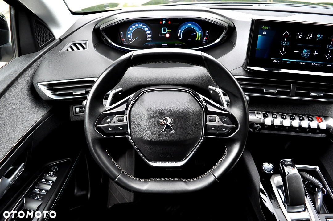 Peugeot 3008 Hybrid 225 e-EAT8 Allure Pack - 25