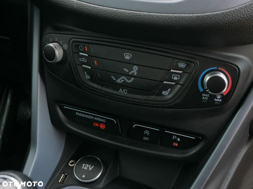 Ford B-MAX 1.0 EcoBoost COOL&CONNECT - 23