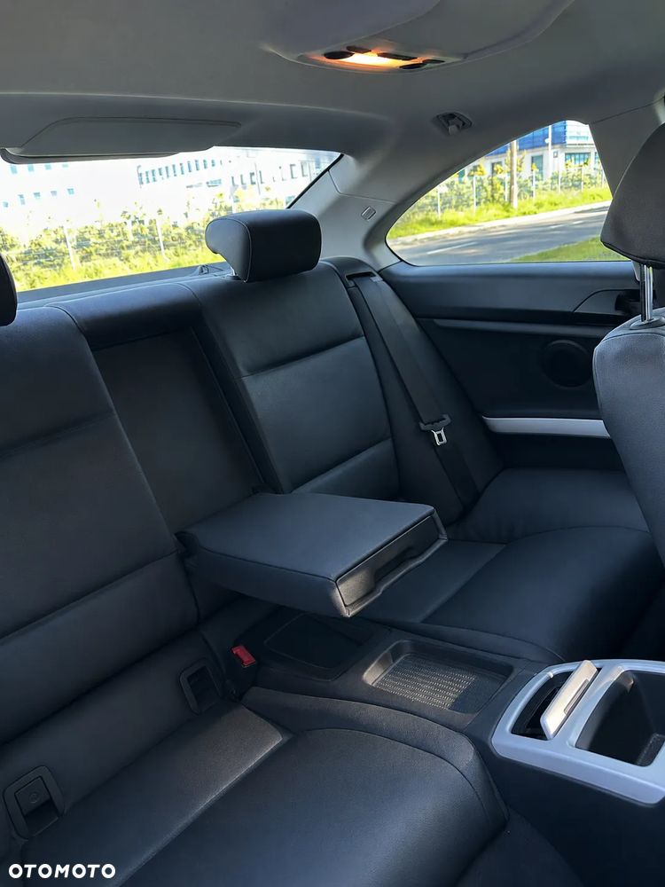 BMW Seria 3 320d DPF - 15