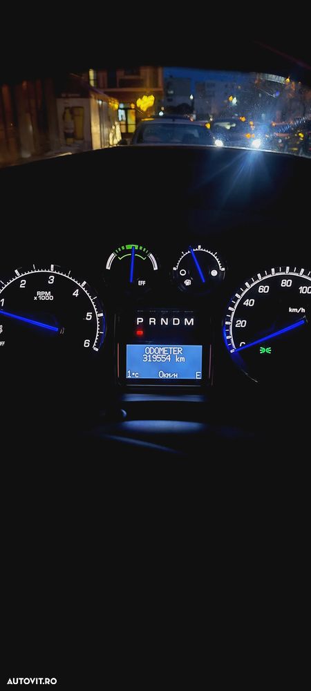 Cadillac Escalade 6.0 V8 Platinum - 8