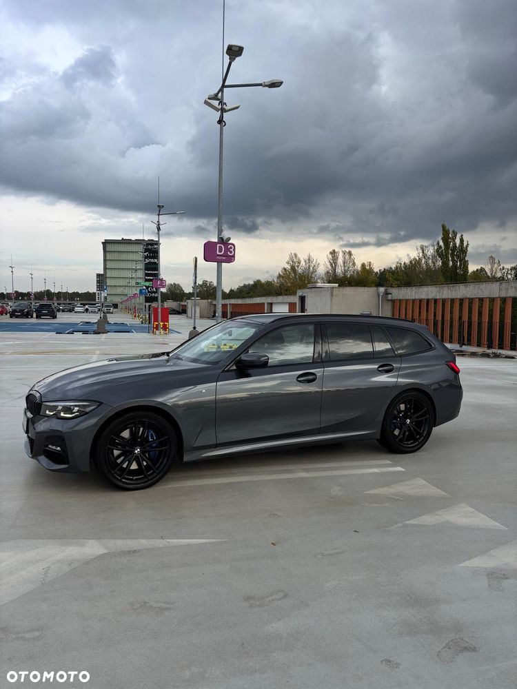 BMW Seria 3 2021 photo 4
