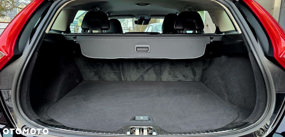 Volvo V60 D3 Ocean Race - 11