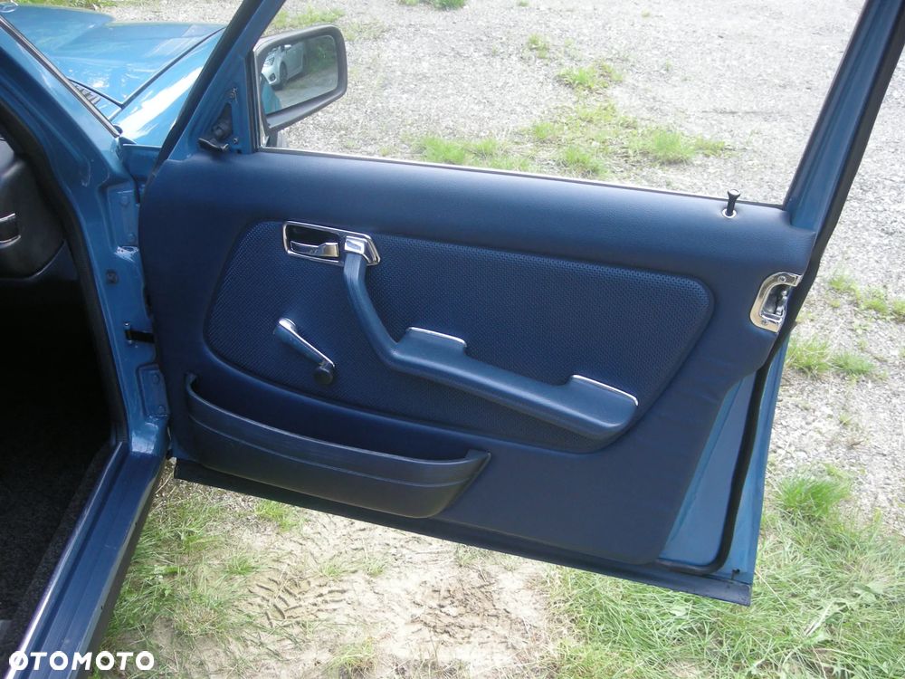 Mercedes-Benz W123 - 9