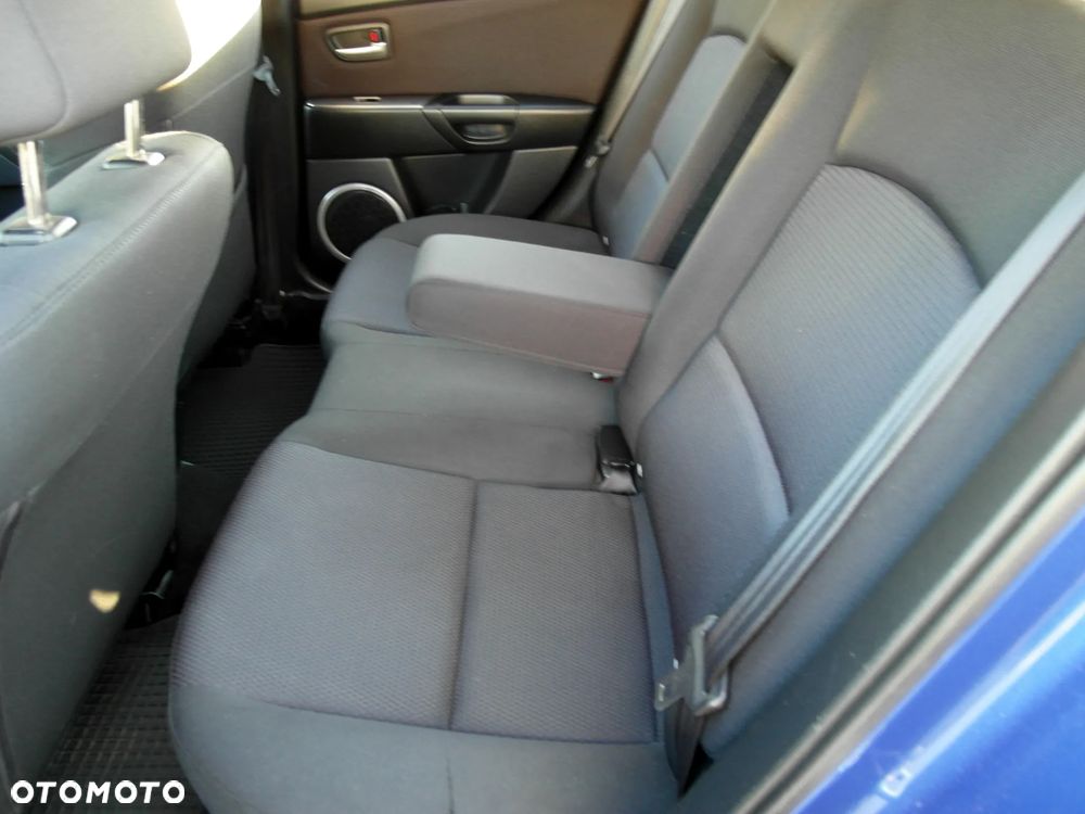 Mazda 3 1.6 Sport Exclusive - 19
