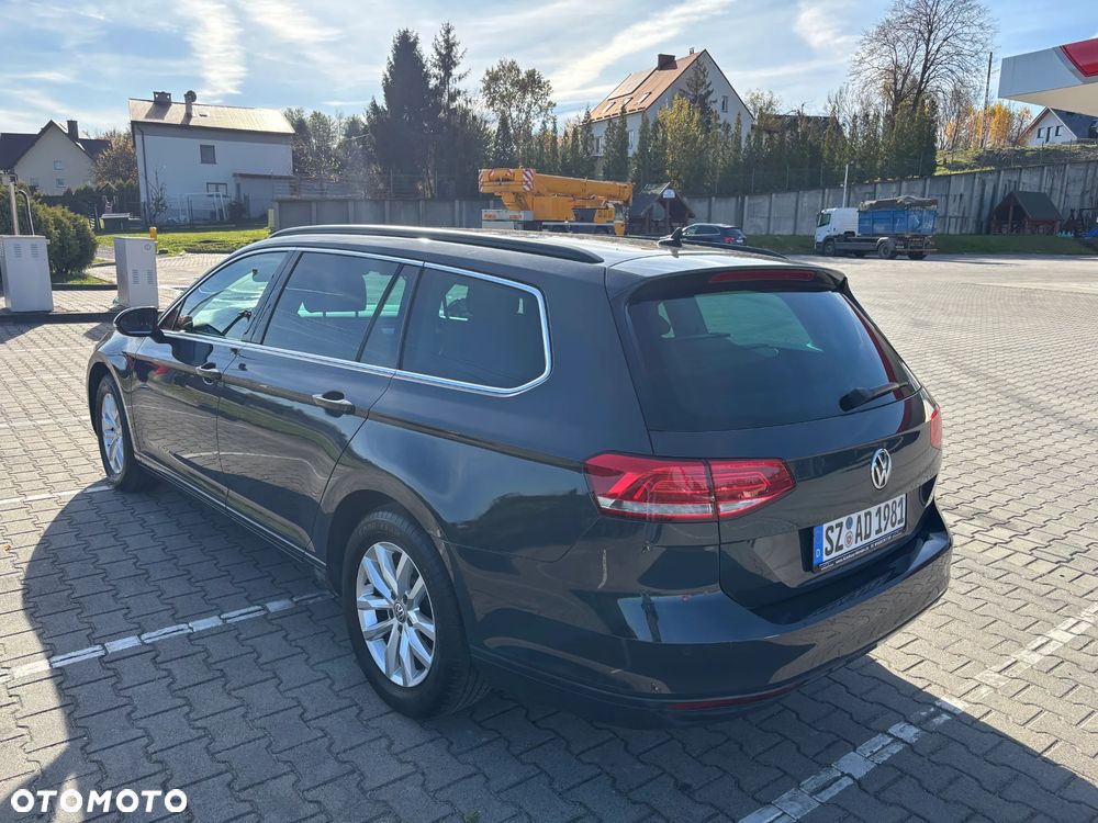 Volkswagen Passat 2.0 TDI SCR BlueMotion Comfortline - 3