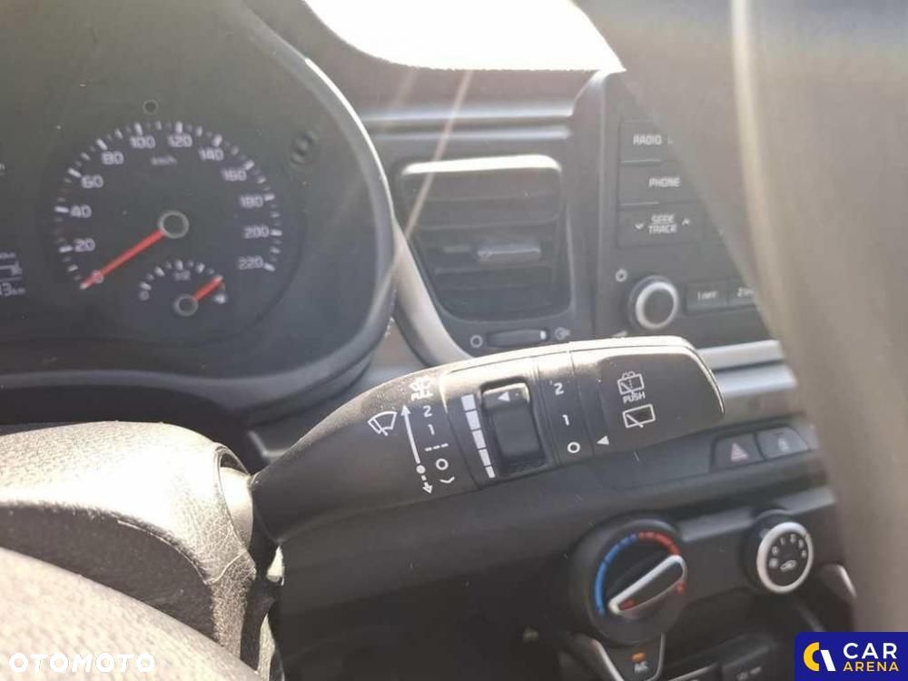 Kia Rio - 22