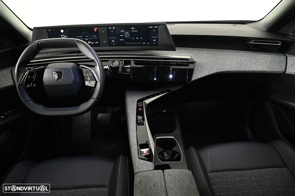 Peugeot 5008 1.2 Hybrid Allure Pack e-DCS6 - 4