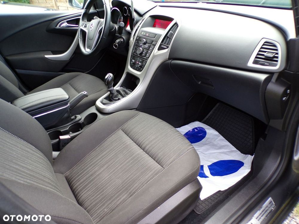 Opel Astra - 19