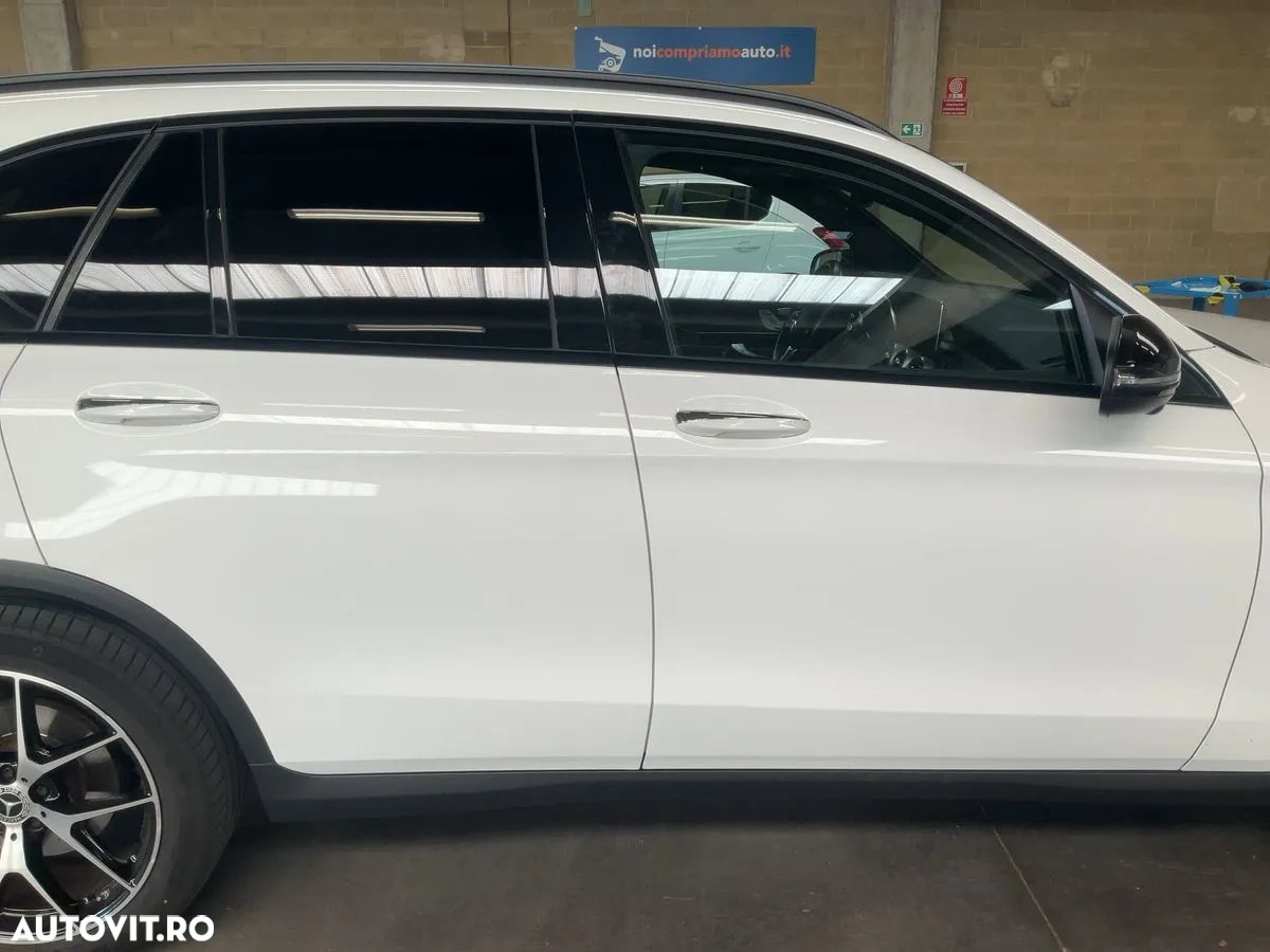 Mercedes-Benz GLC 300 d 4MATIC - 9