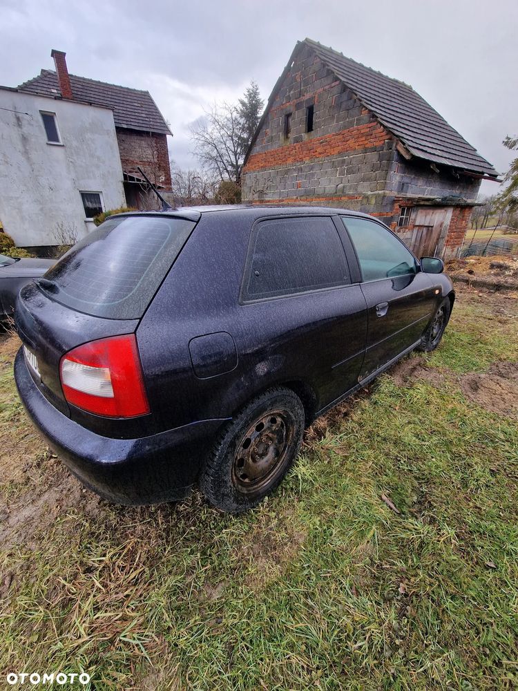 Audi A3 3-drzwiowe 1.9 TDI Attraction - 5