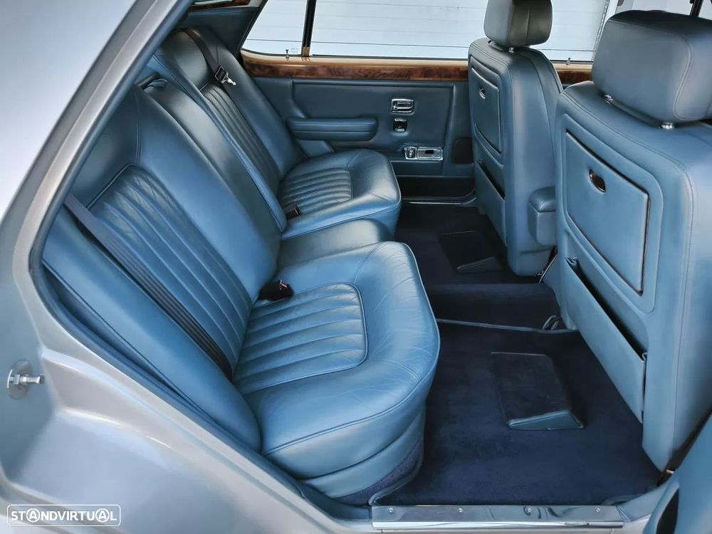 Rolls Royce Silver Spur - 28