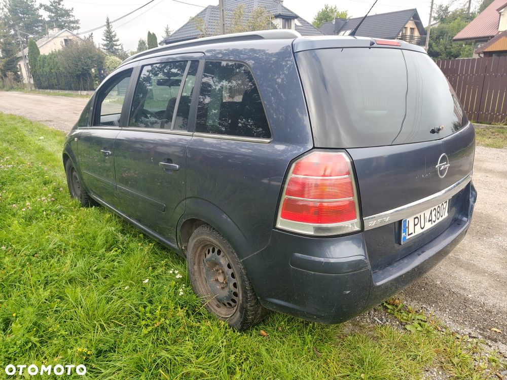 Opel Zafira - 3