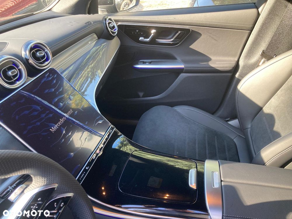 Mercedes-Benz GLC - 6