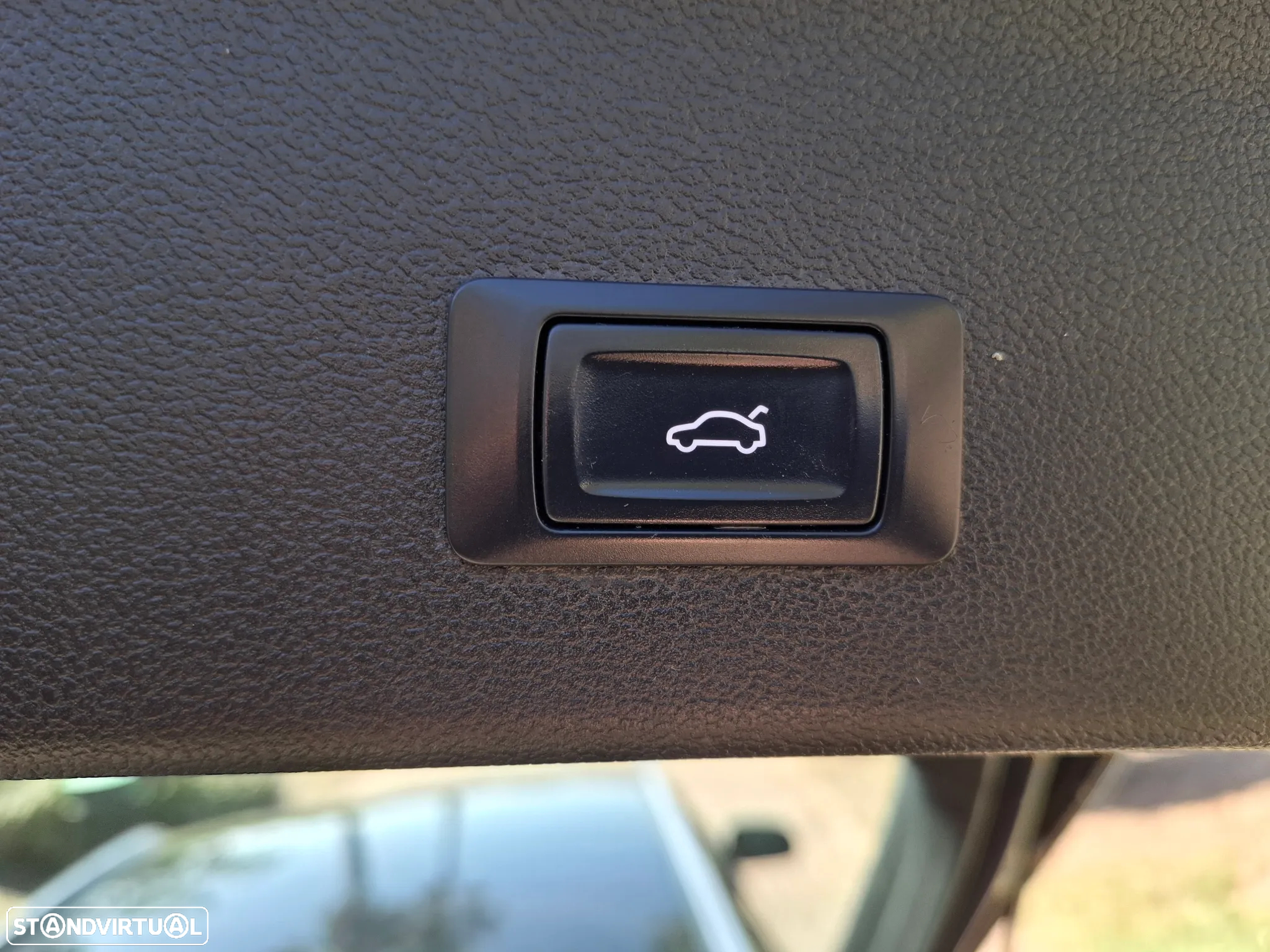 Audi A4 Avant 2.0 TDI exclusive - 14