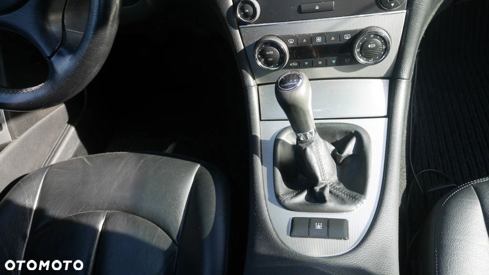 Mercedes-Benz CLK 200 Kompressor Avantgarde - 38