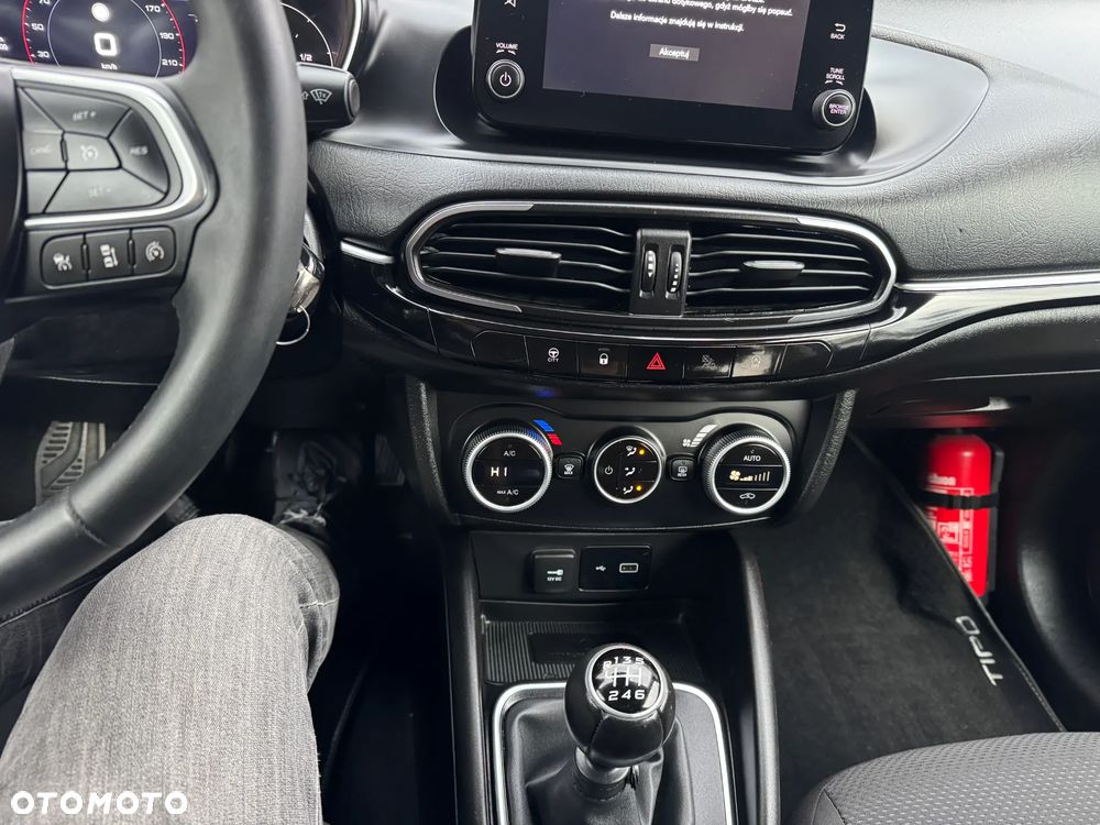 Fiat Tipo 1.6 MultiJet City Life - 17
