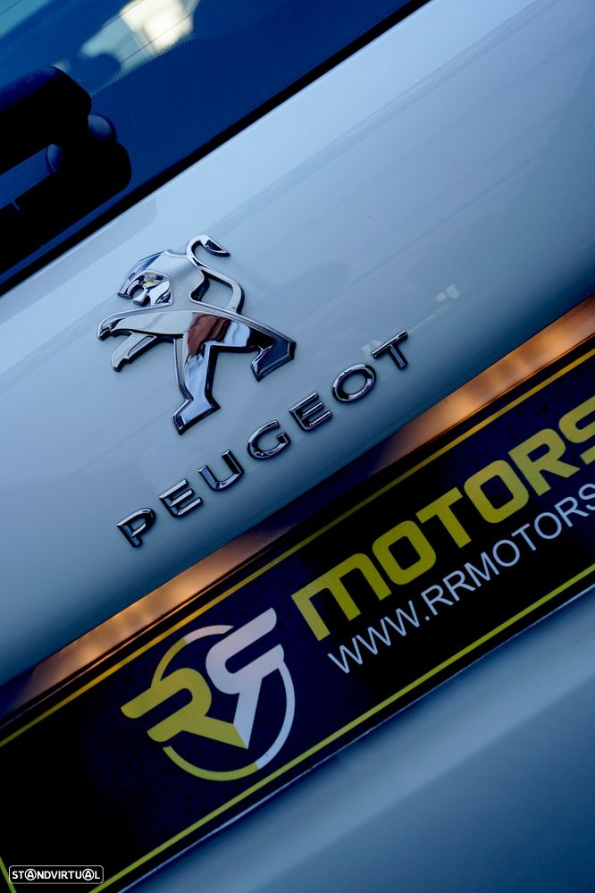 Peugeot 2008 82 VTI Allure - 31