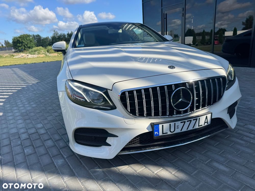 Mercedes-Benz Klasa E 400 4-Matic 9G-TRONIC - 5