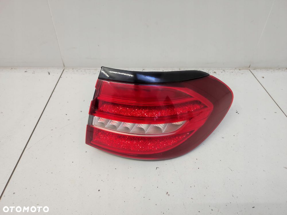 lampa tył tylna prawa mercedes e klasa w213 213 amg kombi - 1