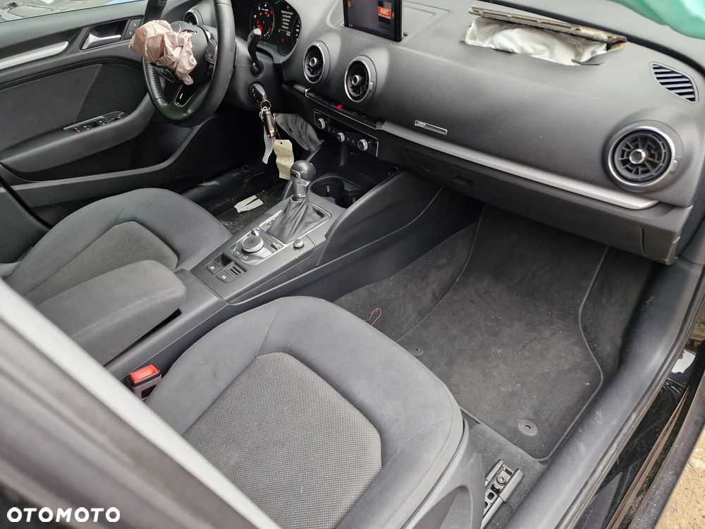 Audi A3 Sportback 1.6 TDI S tronic sport - 8