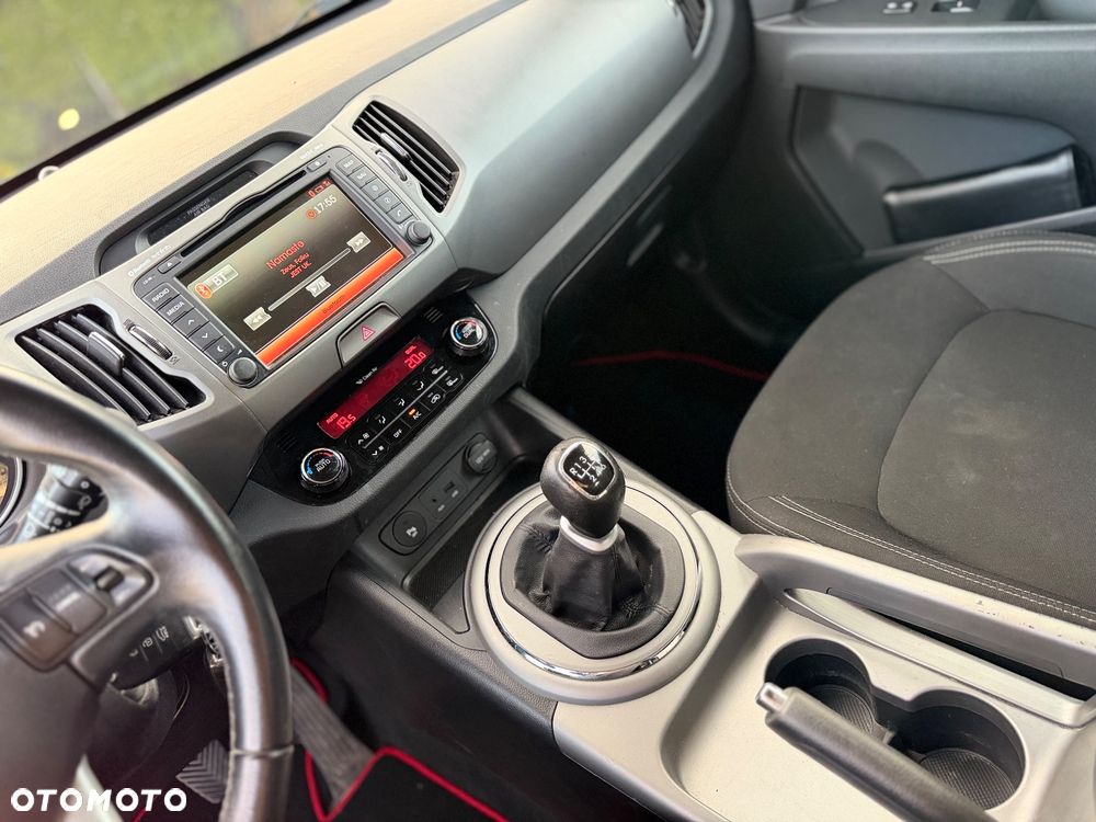 Kia Sportage 1.6 GDI Business Line L 2WD - 29