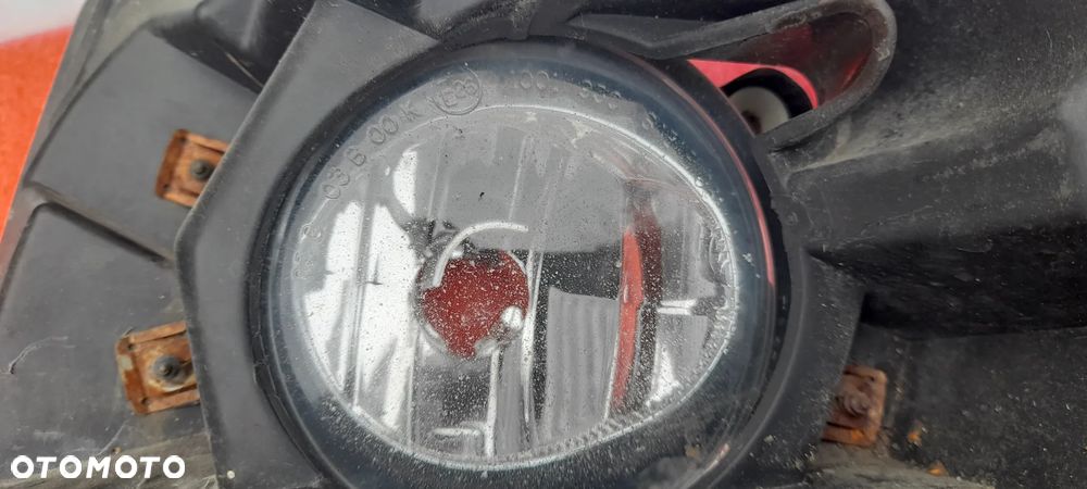 Bmw X1 E84 Halogen prawy 63172993528 doświetlanie zakrętów Mocowanie 51112991810 142064 - 1