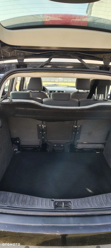 Ford Focus C-Max 2.0 Ghia - 8