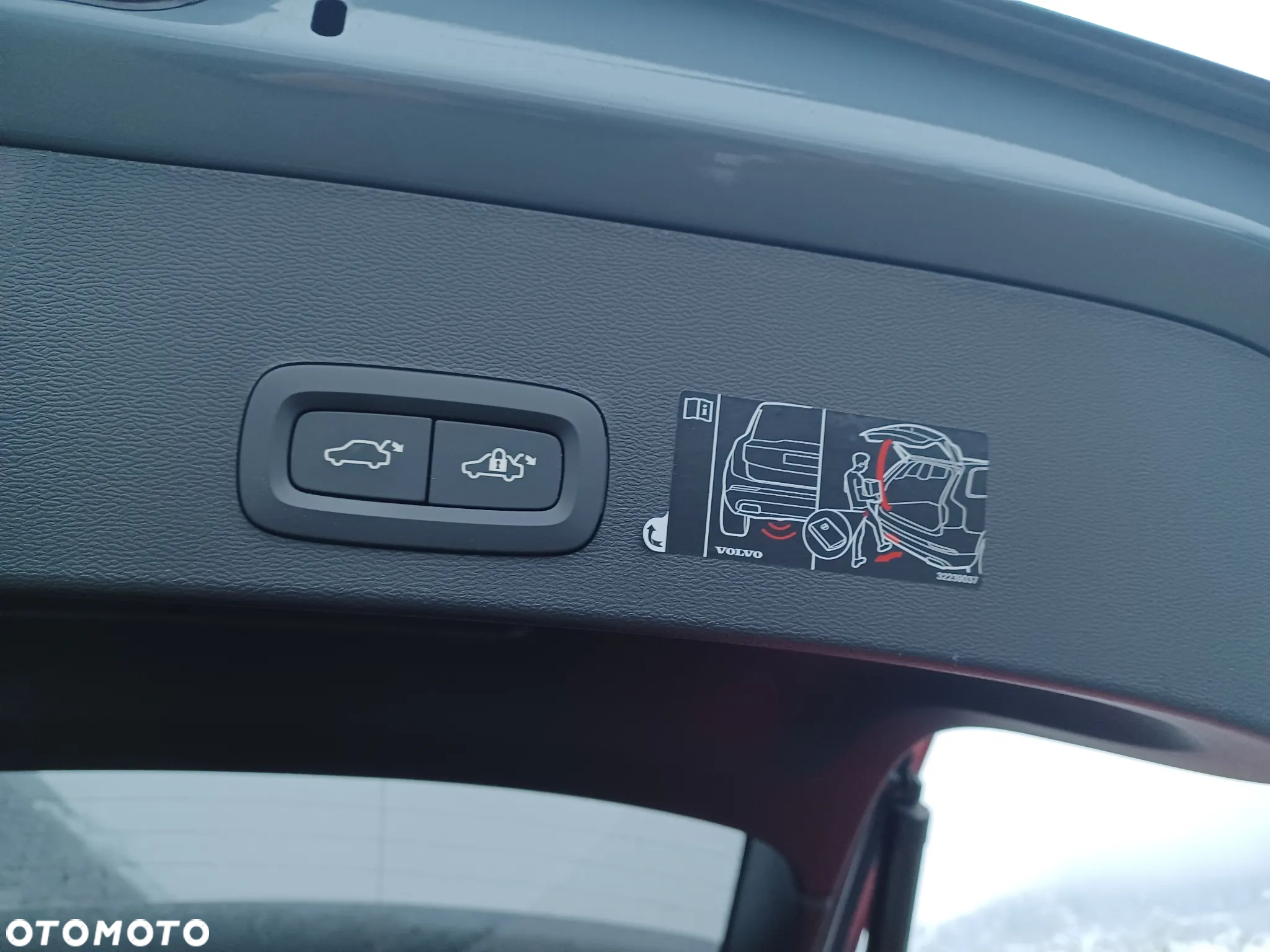 Volvo XC 40 T5 AWD R-Design - 12