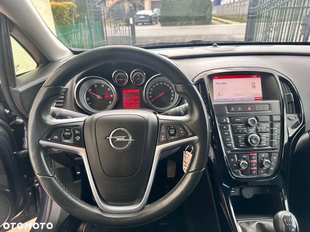 Opel Astra 1.6 CDTI Dynamic - 12