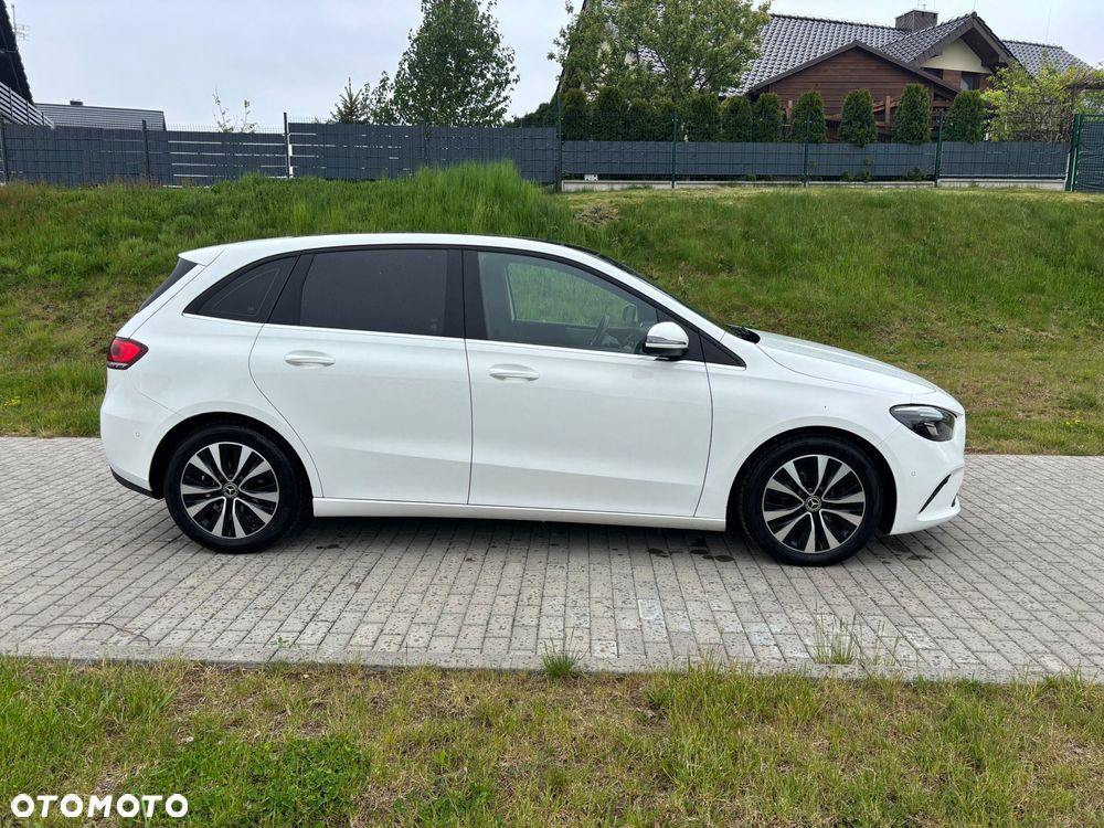 Mercedes-Benz Klasa B 200 d AMG Line 8G-DCT - 22