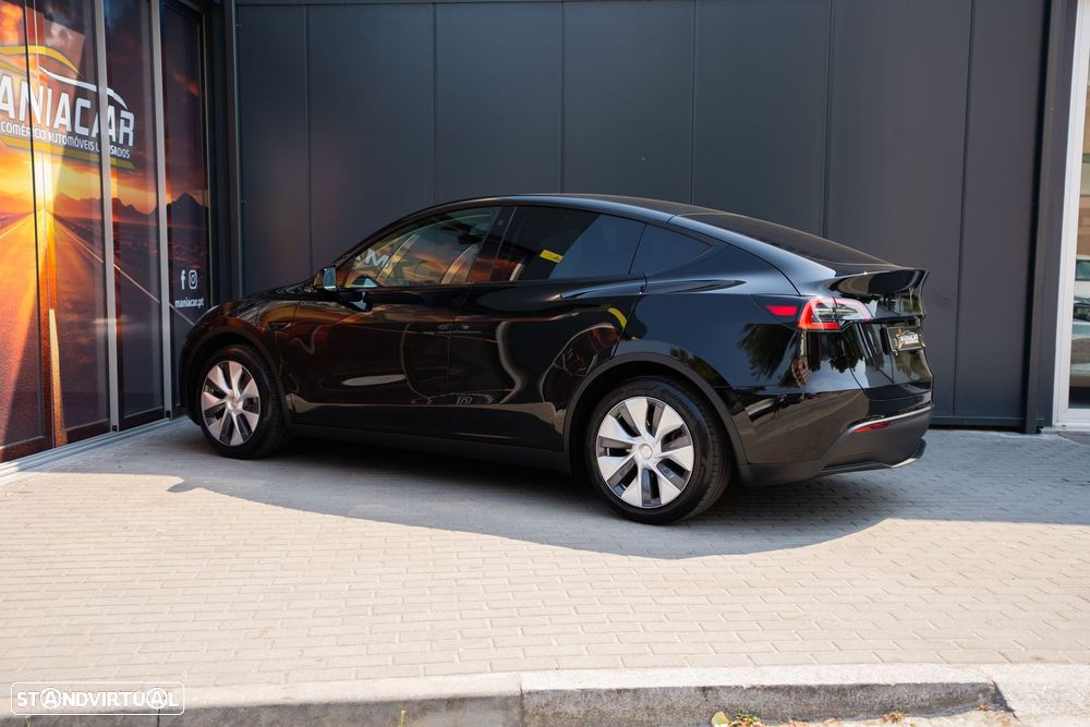 Tesla Model Y Standard - 7