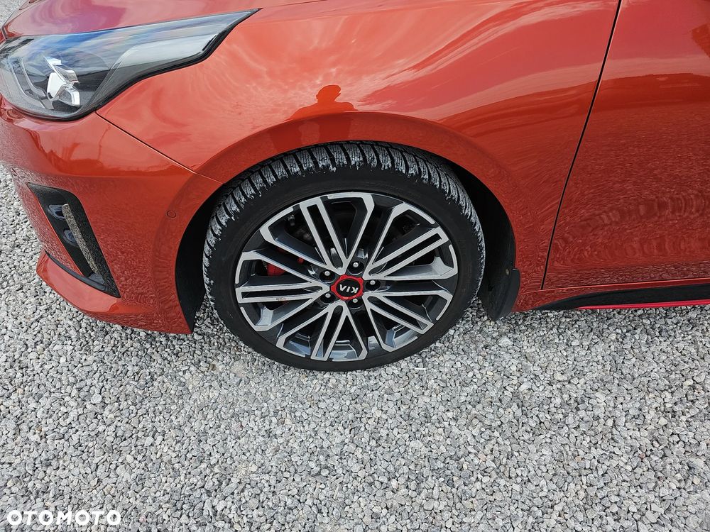 Kia ProCeed 1.6 T-GDI GT DCT - 9
