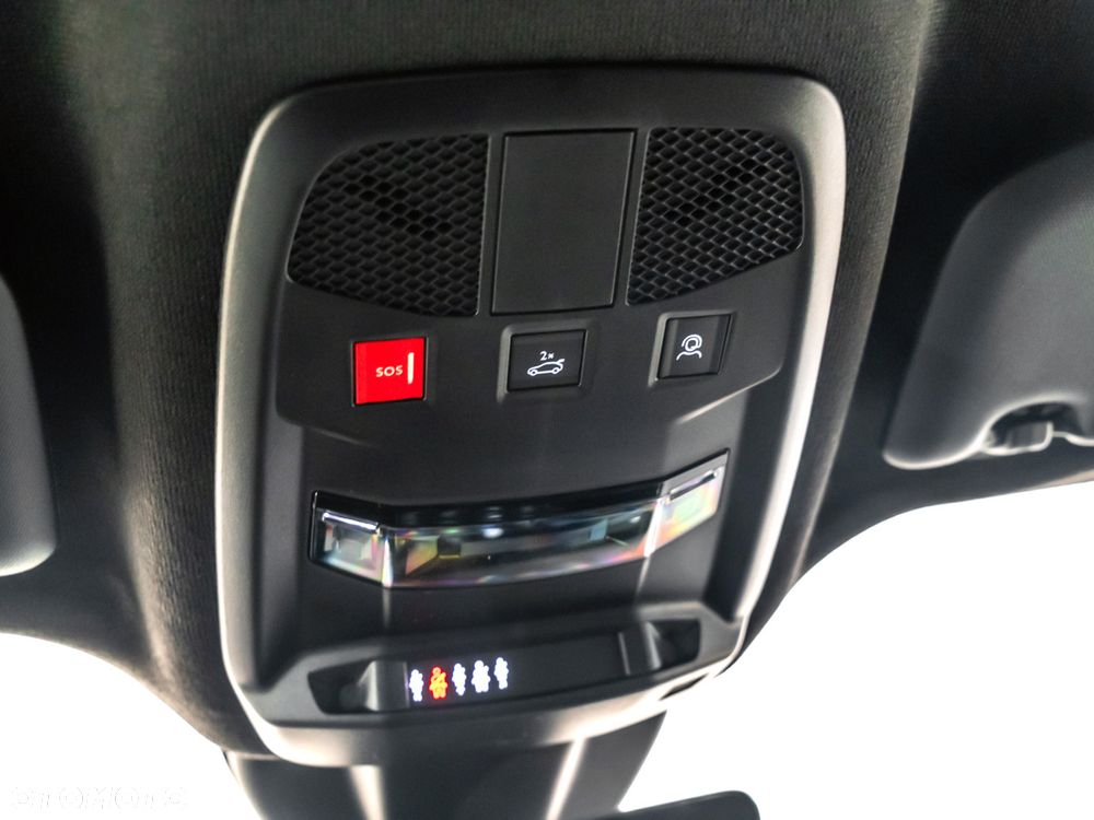 Alfa Romeo Junior 1.2 mHEV Ibrida Intensa eDCT - 29