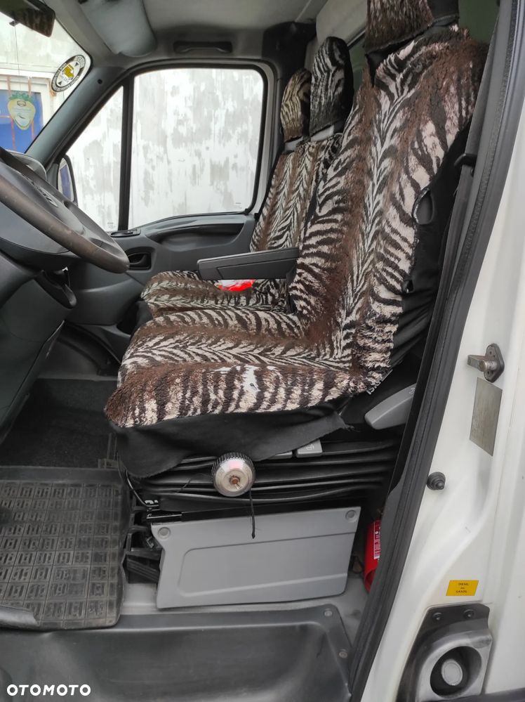 Ford TRANSIT SC 350L EF - 23