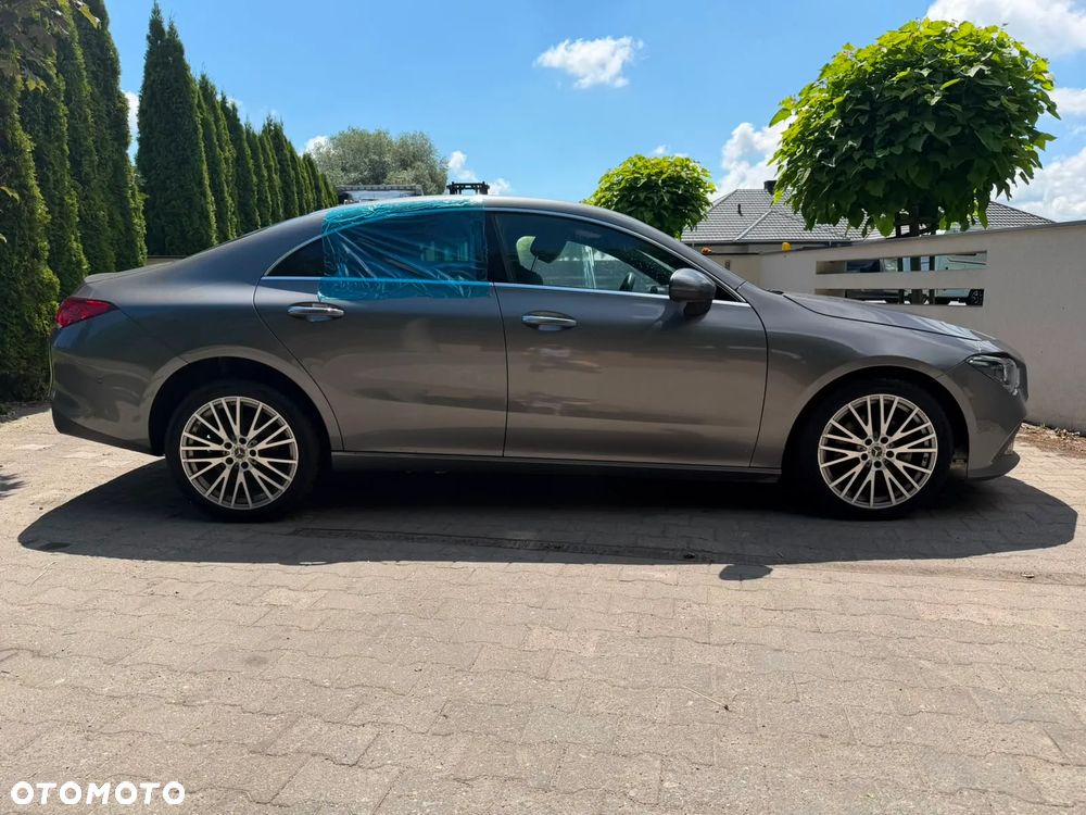 Mercedes-Benz CLA - 5