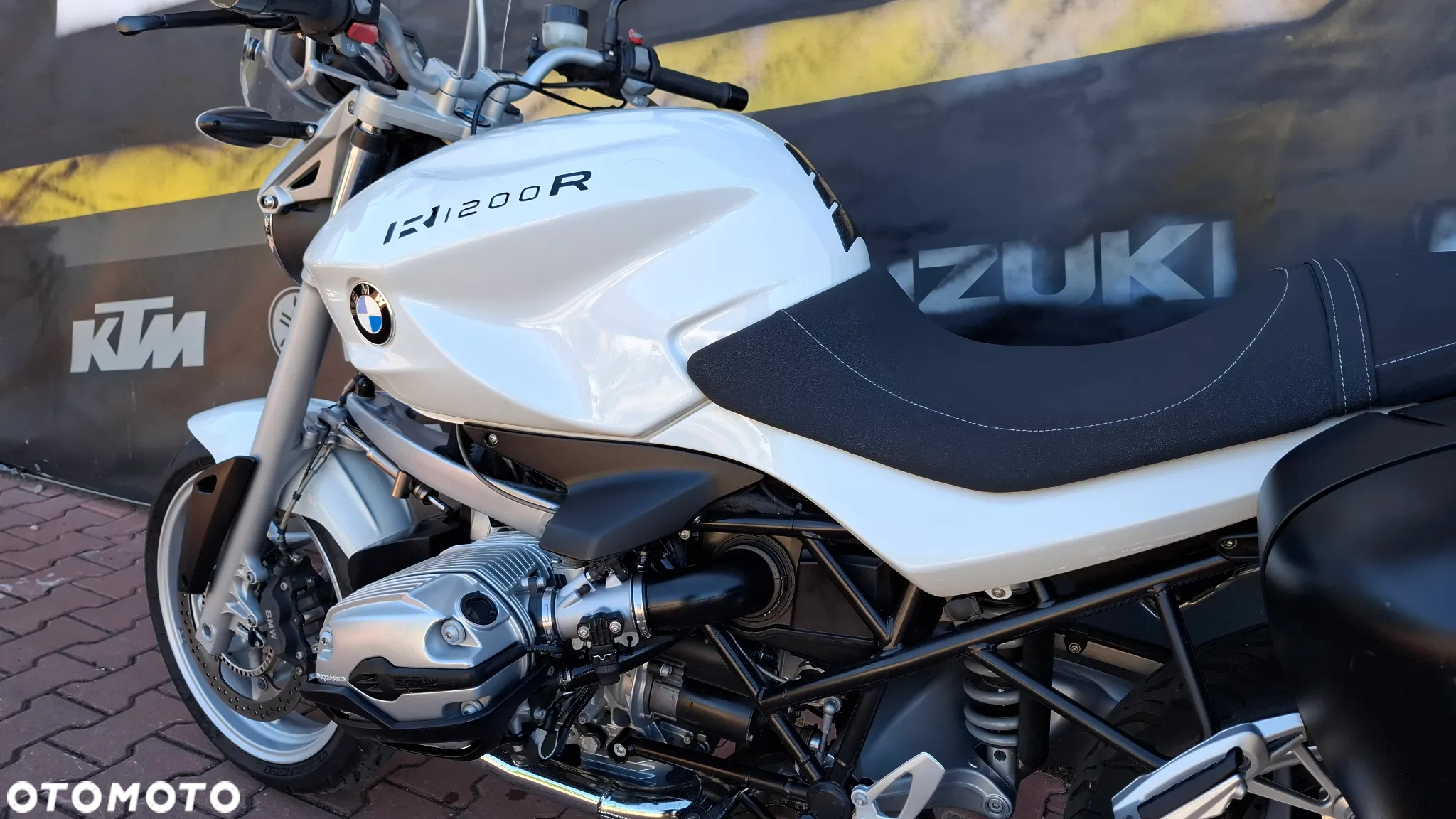 BMW R - 15