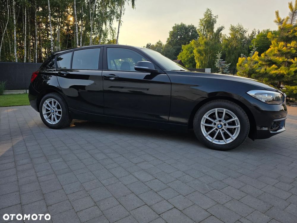 BMW Seria 1 118d Edition Metropolitan - 27