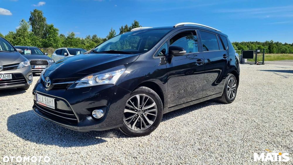 Toyota Verso - 33
