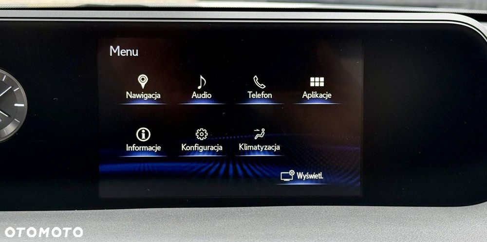 Lexus UX - 24