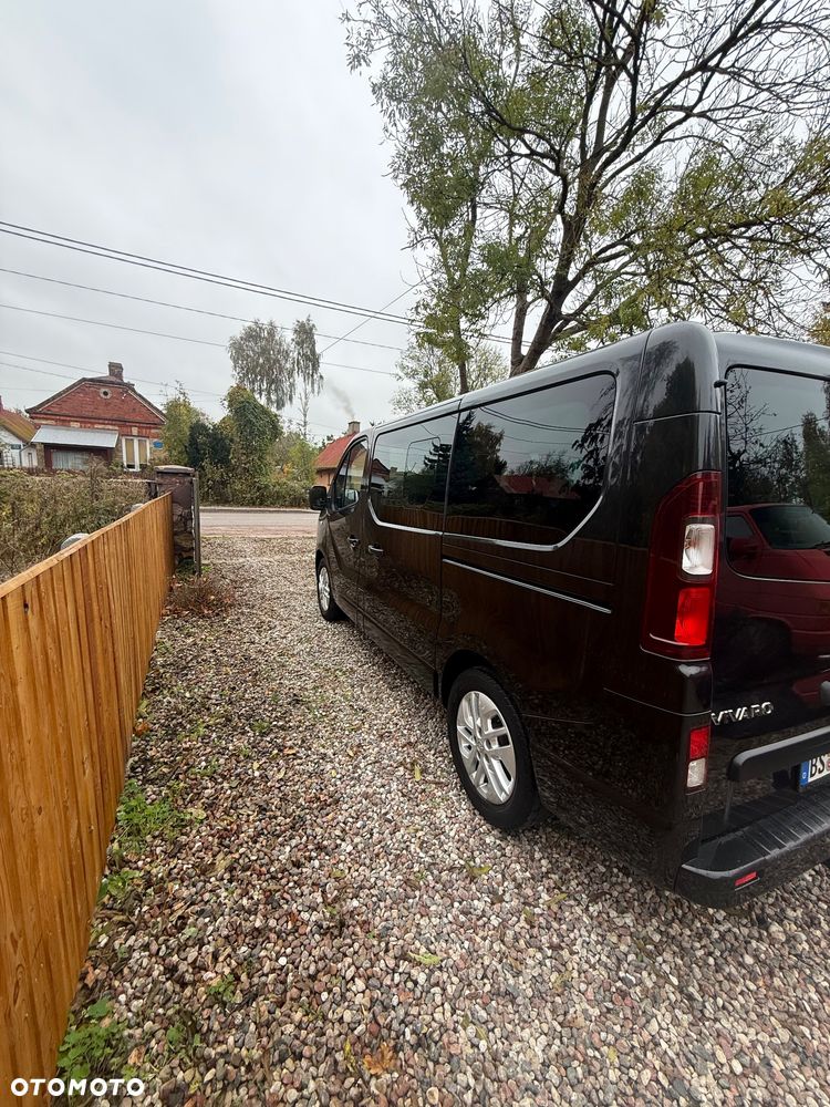 Opel Vivaro 2016 photo 2