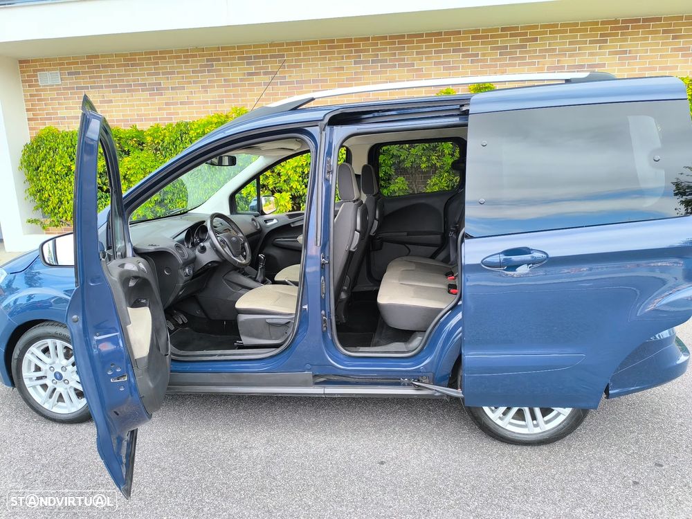 Ford Tourneo Courier 1.0 EcoBoost Titanium - 3