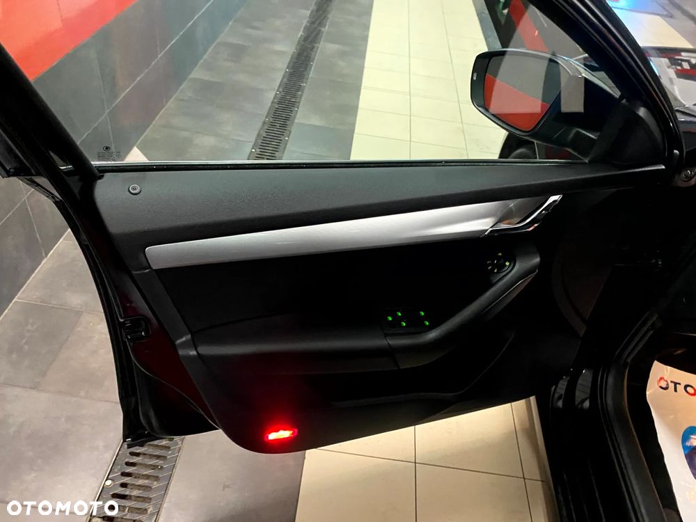 Skoda Octavia 2.0 TDI (Green tec) L&K - 13