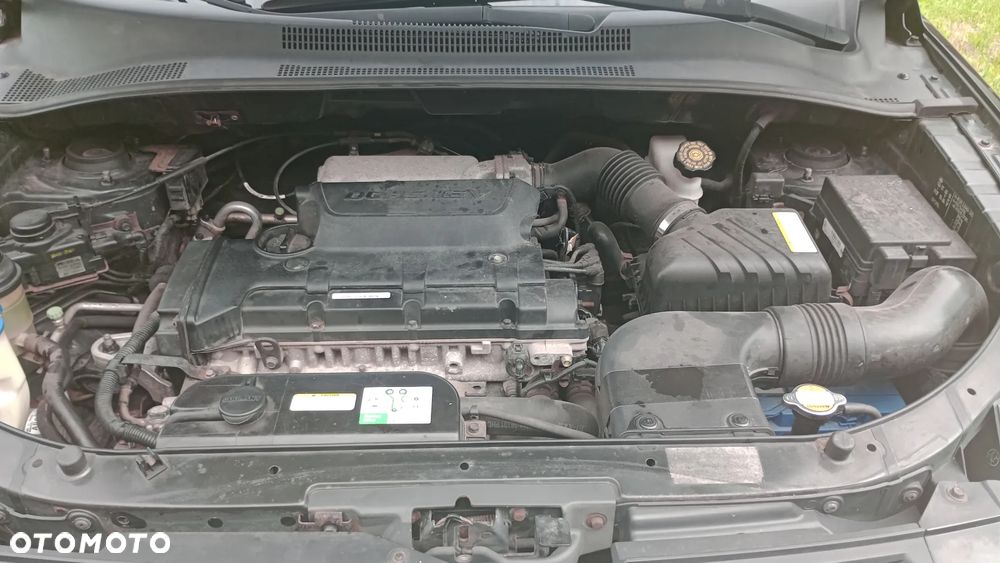 Kia Sportage 2.0 Tour - 7