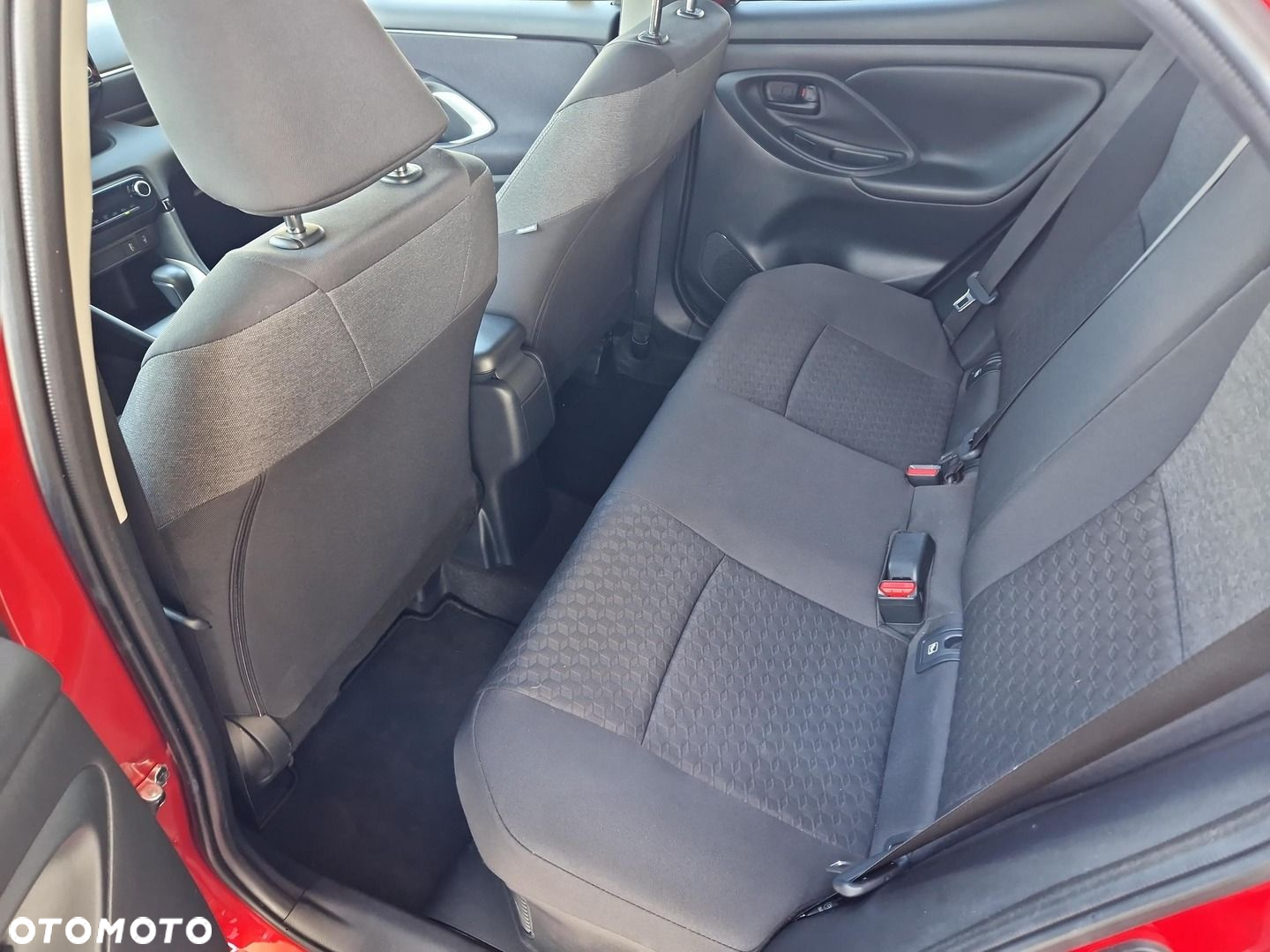 Toyota Yaris - 21
