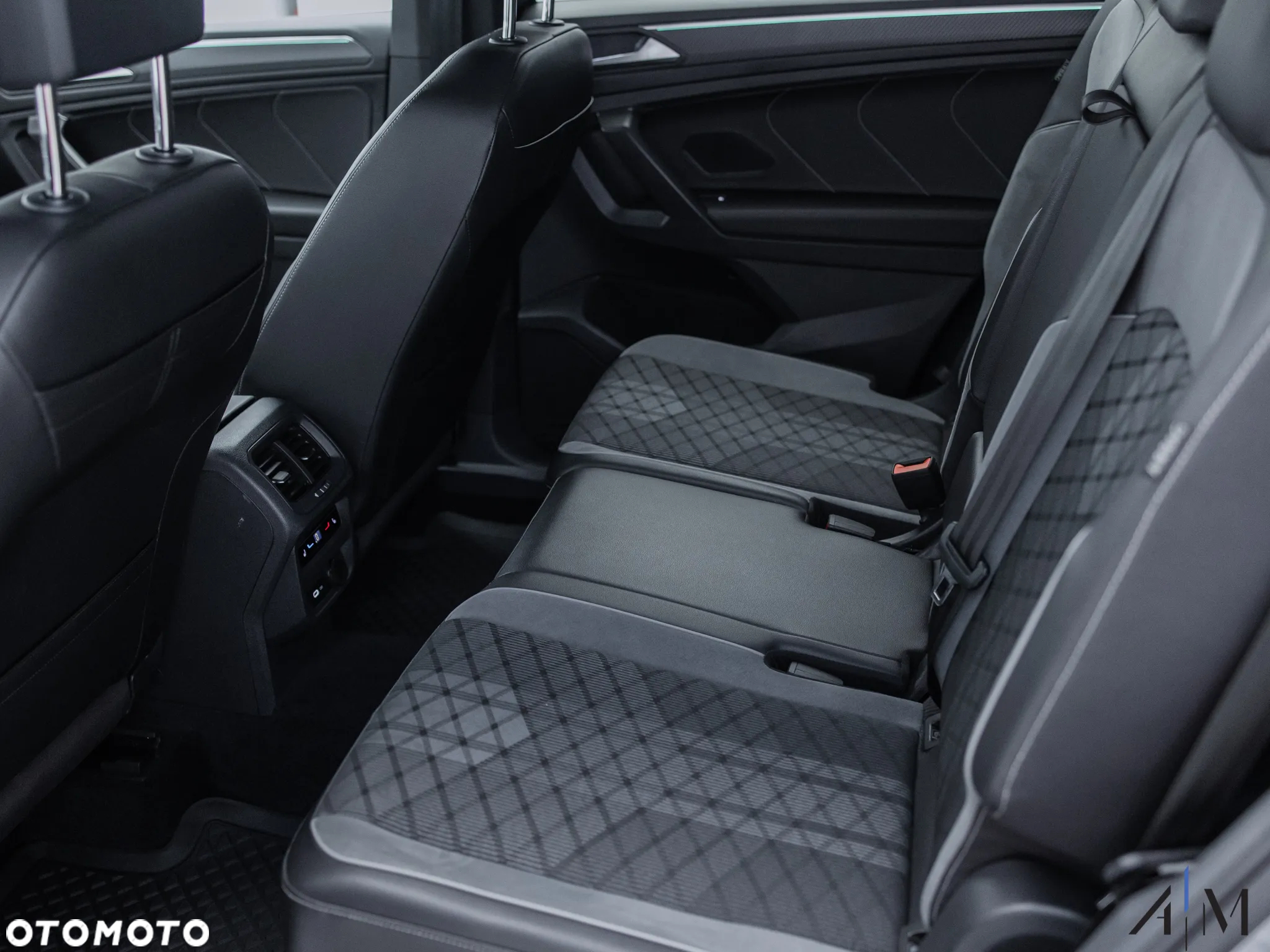 Volkswagen Tiguan Allspace 2.0 TDI 4Mot R-Line DSG 7os - 21