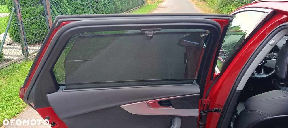 Audi A4 Avant 2.0 TFSI ultra S tronic design - 19