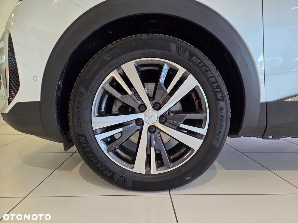 Peugeot 3008 1.2 PureTech Allure Pack S&S EAT8 - 31